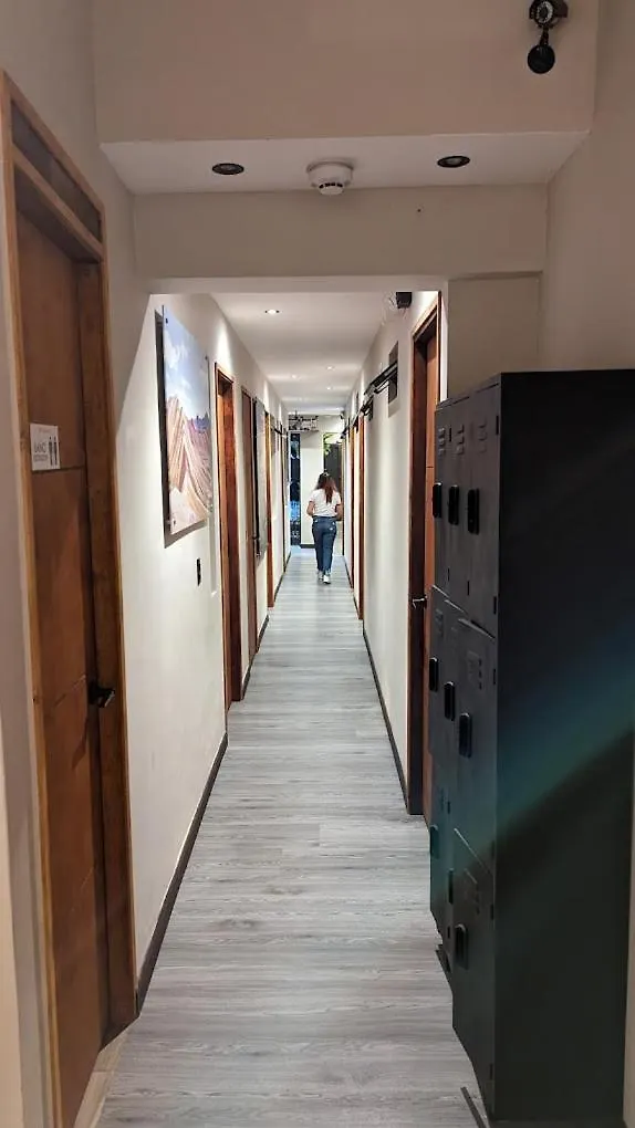Hotel Hostal Machu Picchu Medellin III